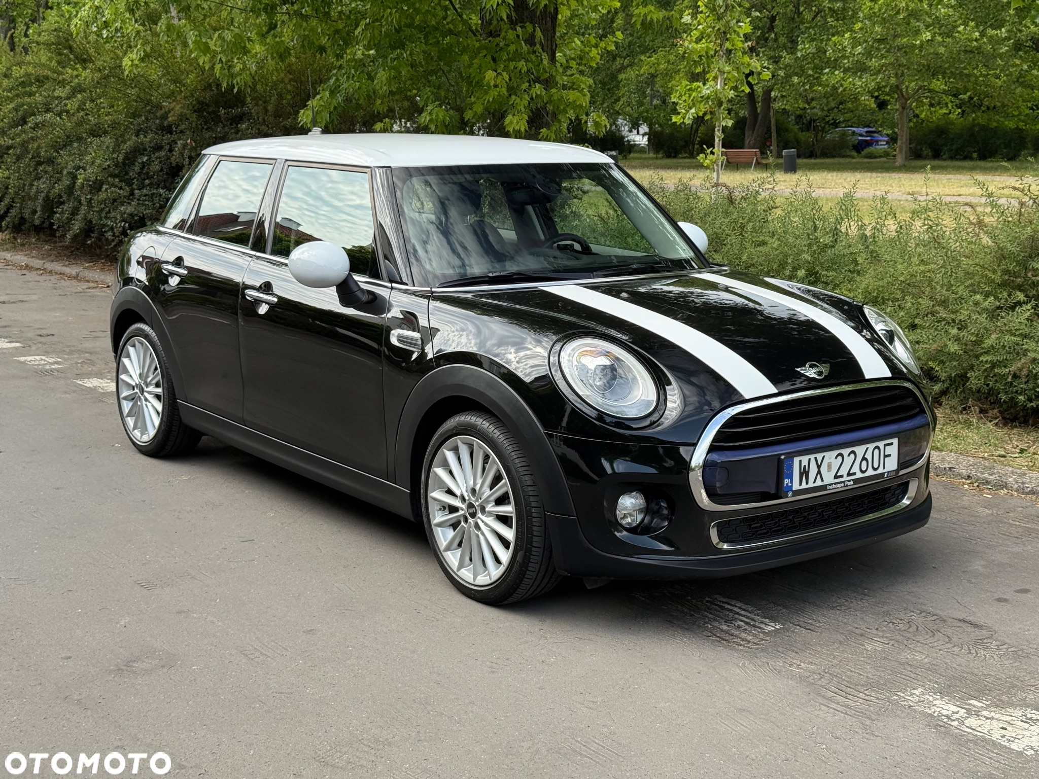 MINI Cooper Standard - 11