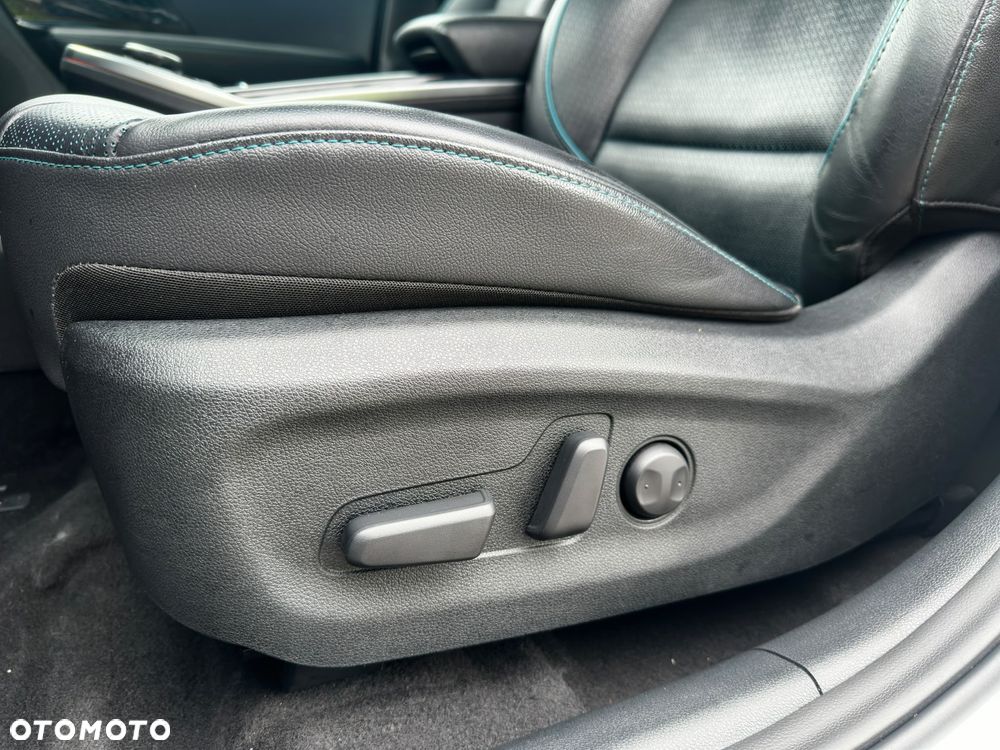 Kia Niro 64kWh XL - 28