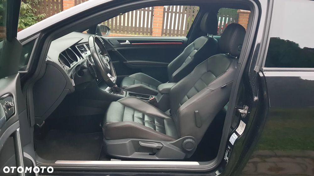 Volkswagen Golf GTI (BlueMotion Technology) DSG - 24