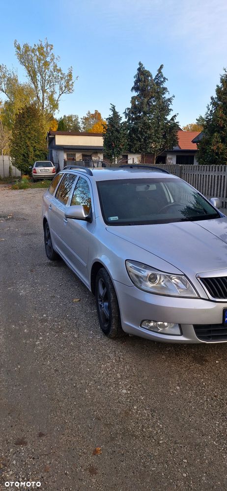 Skoda Octavia 2013 photo 2