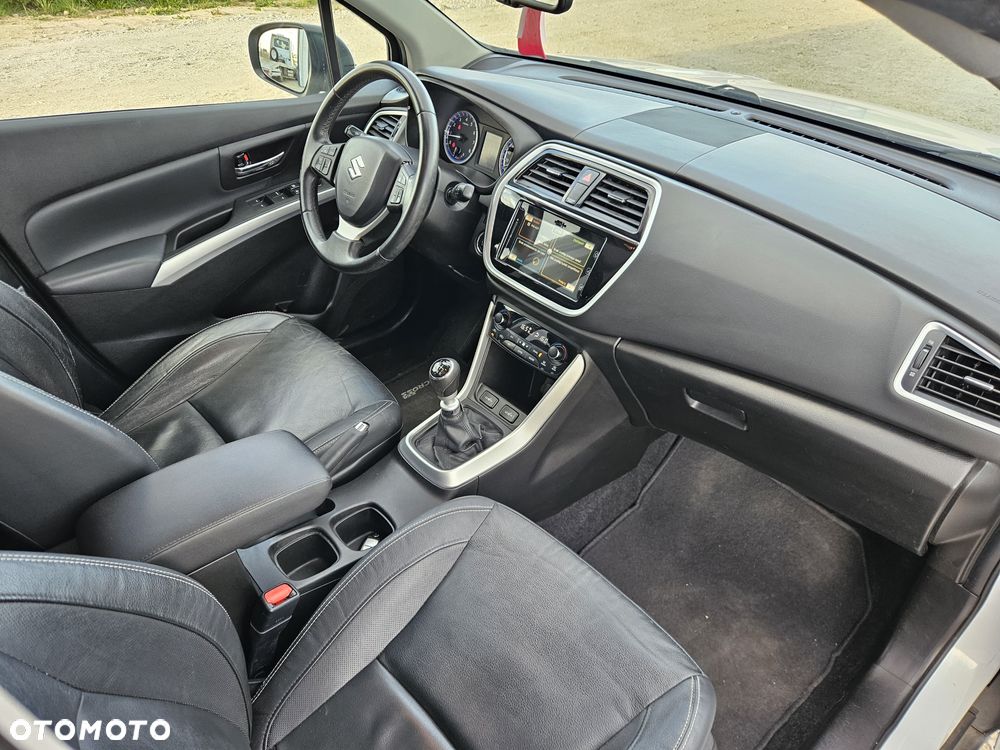 Suzuki SX4 S-Cross 1.4 Boosterjet Comfort - 14