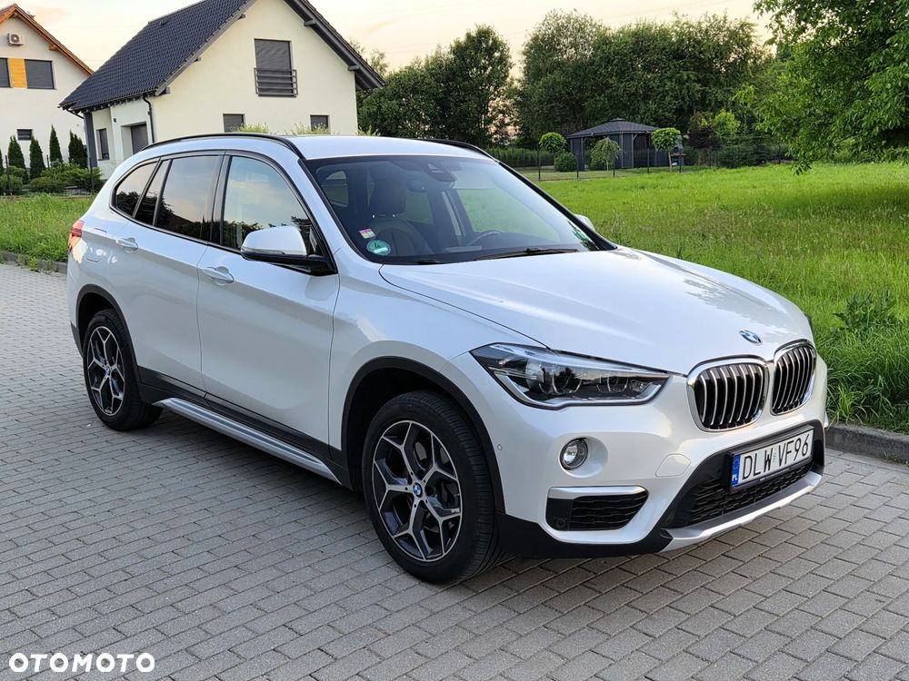 BMW X1 sDrive20i xLine - 2