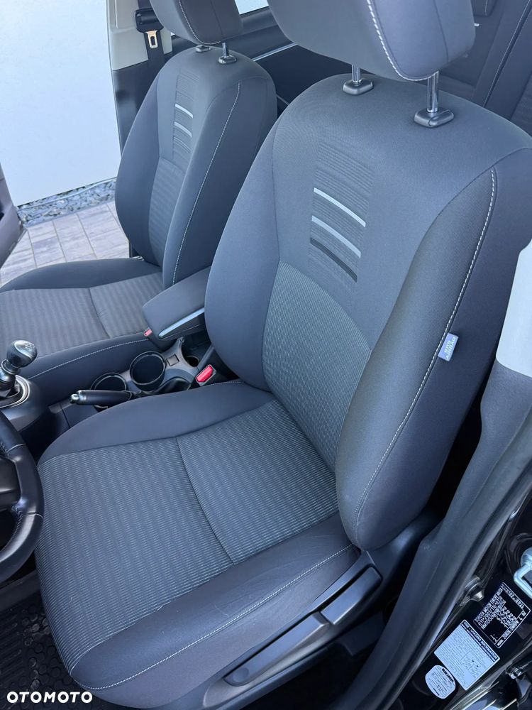 Toyota Verso 1.8 Premium 7os EU6 - 13