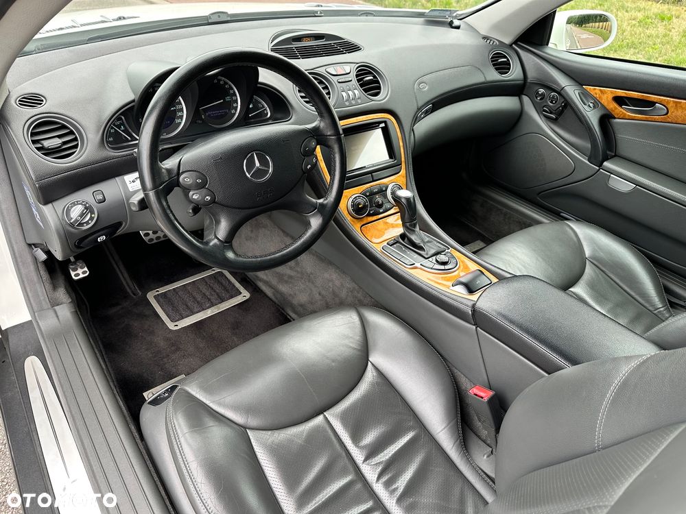 Mercedes-Benz SL 500 7G-TRONIC - 20
