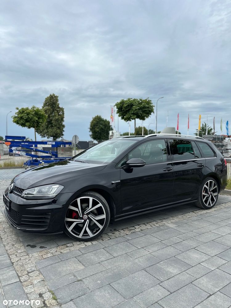 Volkswagen Golf 2.0 TDI BMT GTD - 3