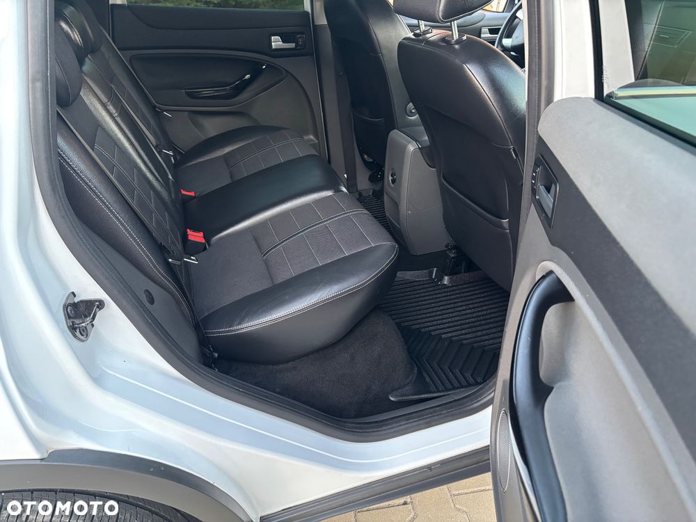 Ford Kuga 2.0 TDCi 2x4 Trend - 19