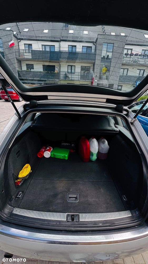 Audi A4 Avant - 8