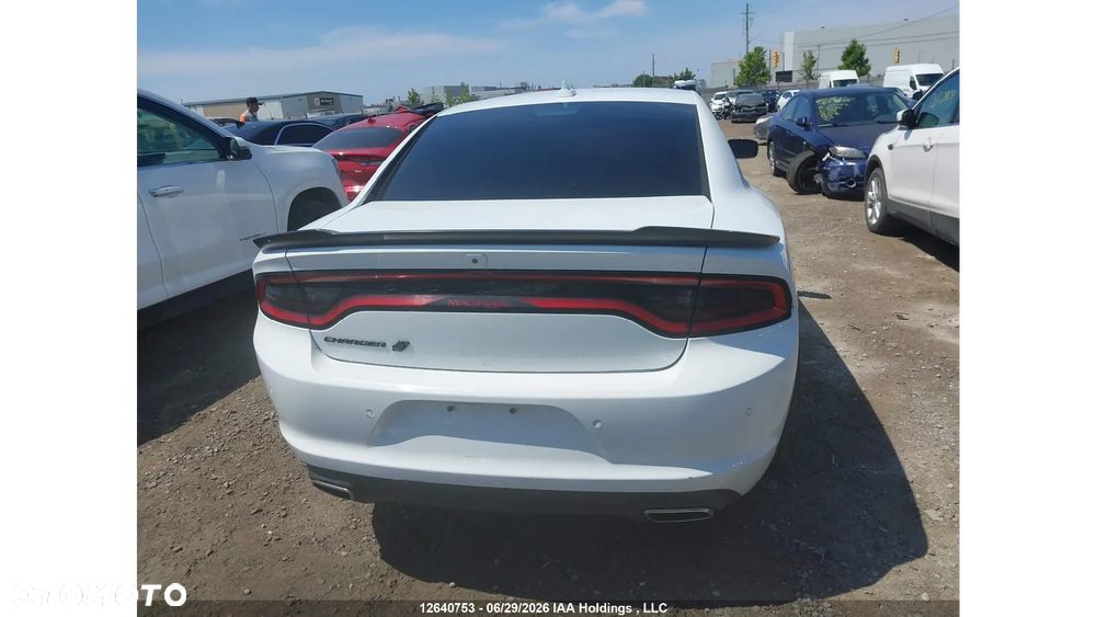 Dodge Charger 3.6 GT - 16