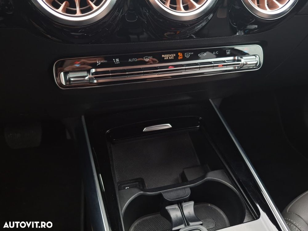 Mercedes-Benz EQA 250 - 32
