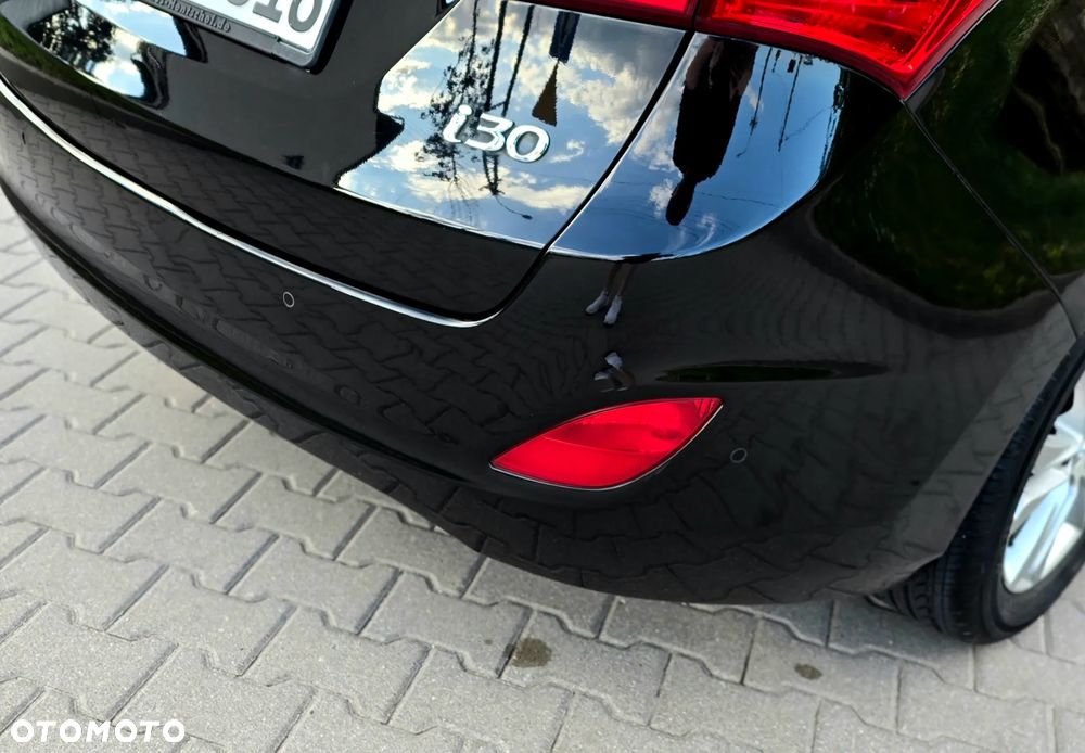 Hyundai i30 i30cw 1.4 Fifa World Cup Edition - 19