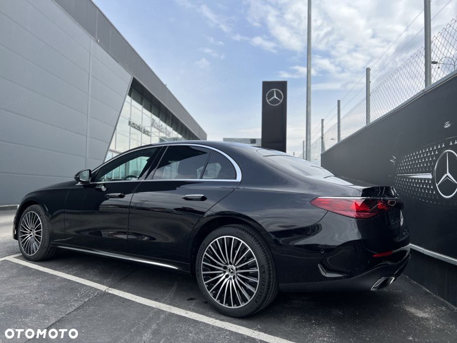 Mercedes-Benz Klasa E 220 d mHEV 4-Matic AMG 9G-Tronic - 5