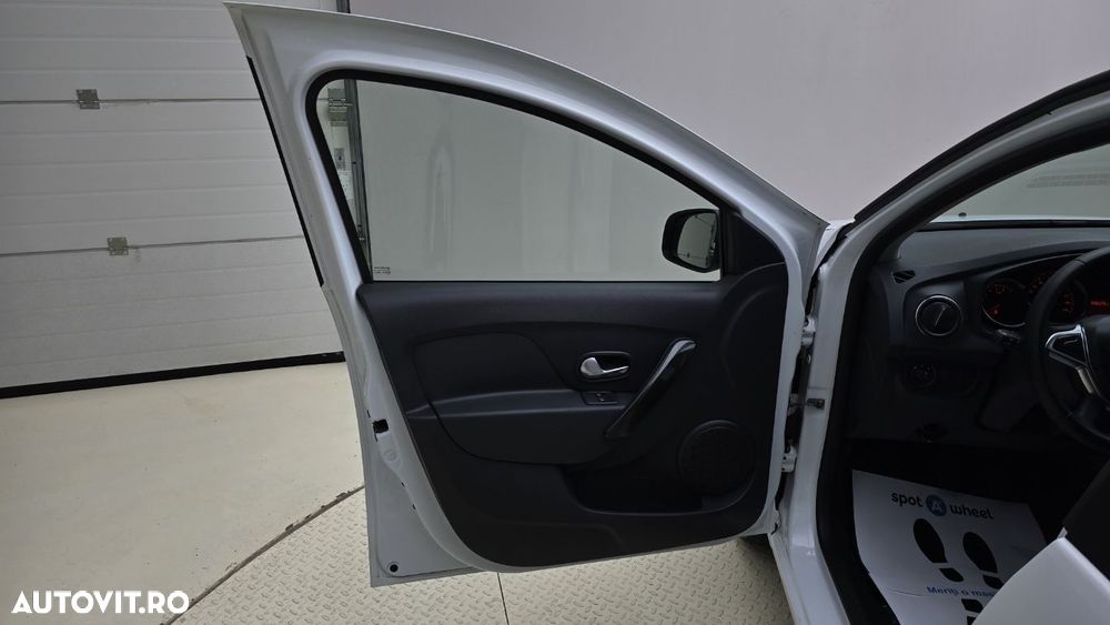 Dacia Logan 1.5 Blue dCi Laureate - 11