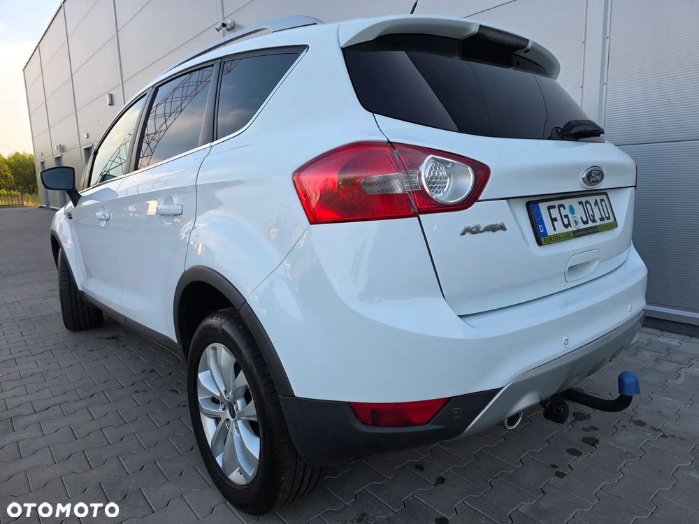 Ford Kuga 2.0 TDCi 4x4 Titanium - 3