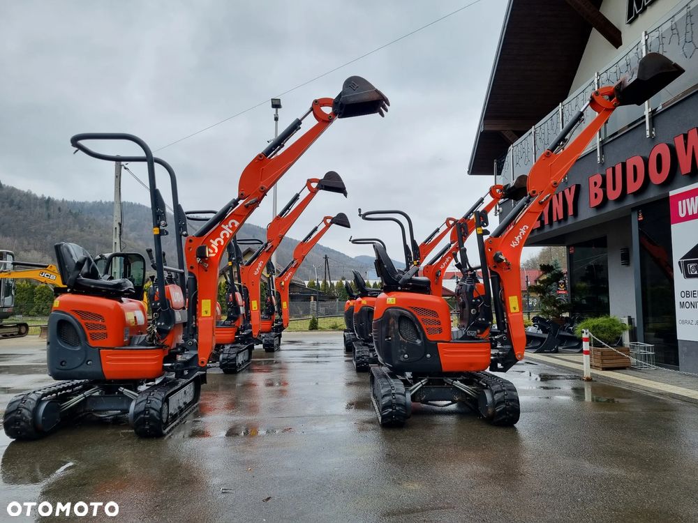 Kubota U10 Minikoparka Japońska 1.1tony. HURT! z Norwegii każda sztuka IGŁA! Zero śladów zużycia ładny stan gąsienic. Rok od 2015 do 2019. Jedna cena! Silnik 3 cylindry. Minikoparki sprowadzone z Norwegii. Rozsuwane Podwozia. Szybka Wolna jazda. Wyjscia dodatkowe na młot lub wiertnice. Serwisowane w DEKRA. Okazja do wyczerpania zapasów!  Zero luzów czy wycieków. Maszyny Pochodzą z dużej szkółki roślinnej. Potężna moc. Wersja Norweska - 9