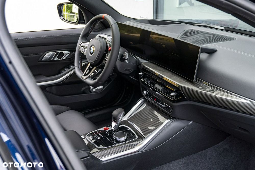 BMW M3 Competition M xDrive - 24