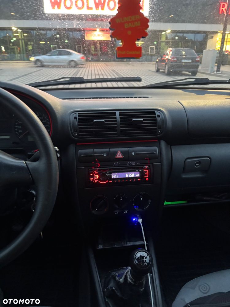 Seat Leon 1.6 Signo - 5