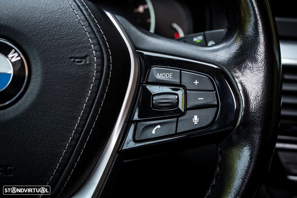 BMW 520 d Line Luxury Auto - 13