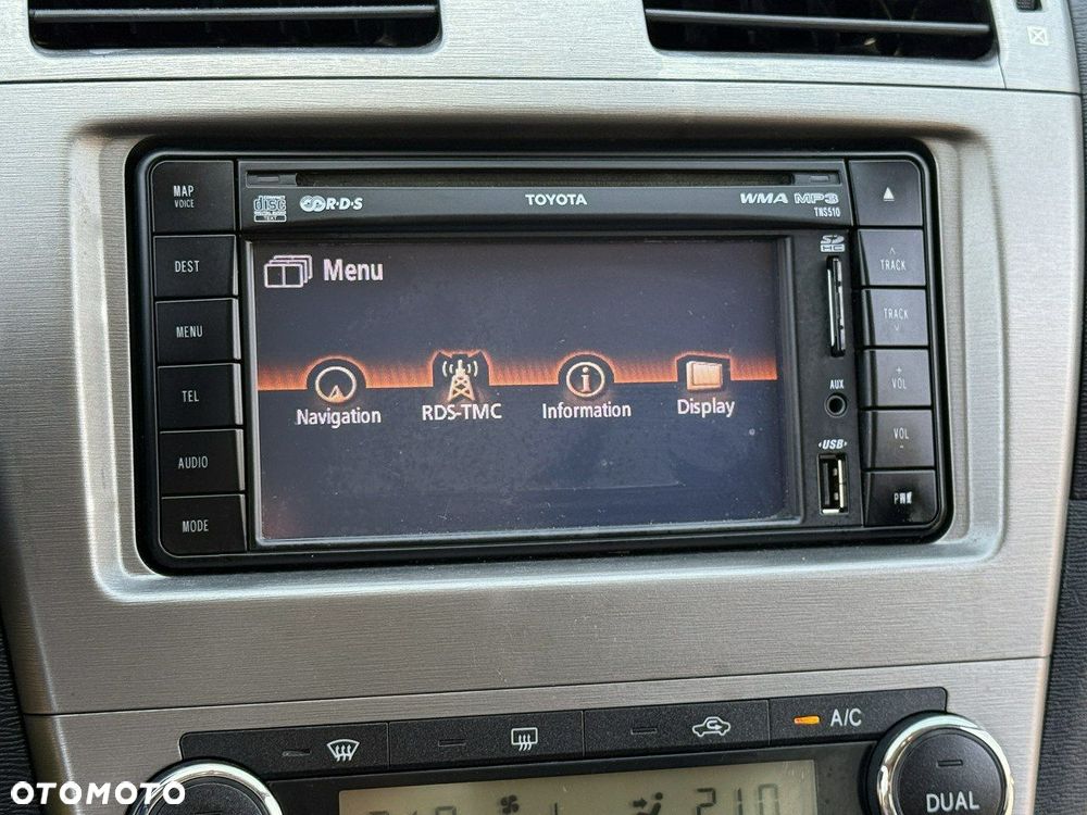 Toyota Avensis 1.8 Sol - 15