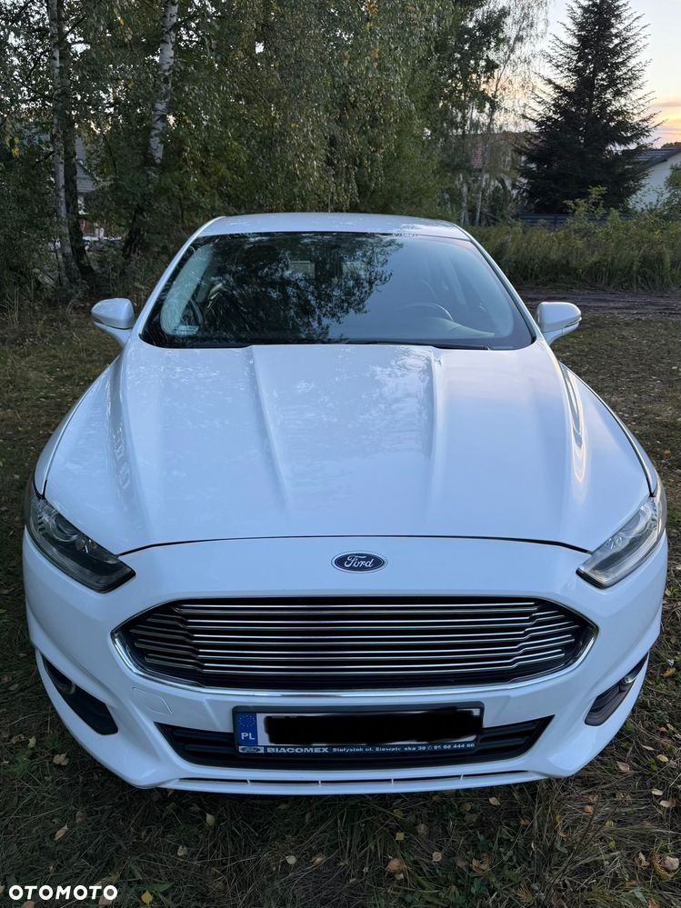 Ford Fusion - 2