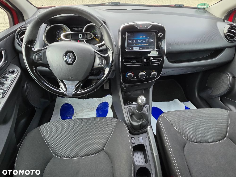 Renault Clio 0.9 TCe Limited - 25