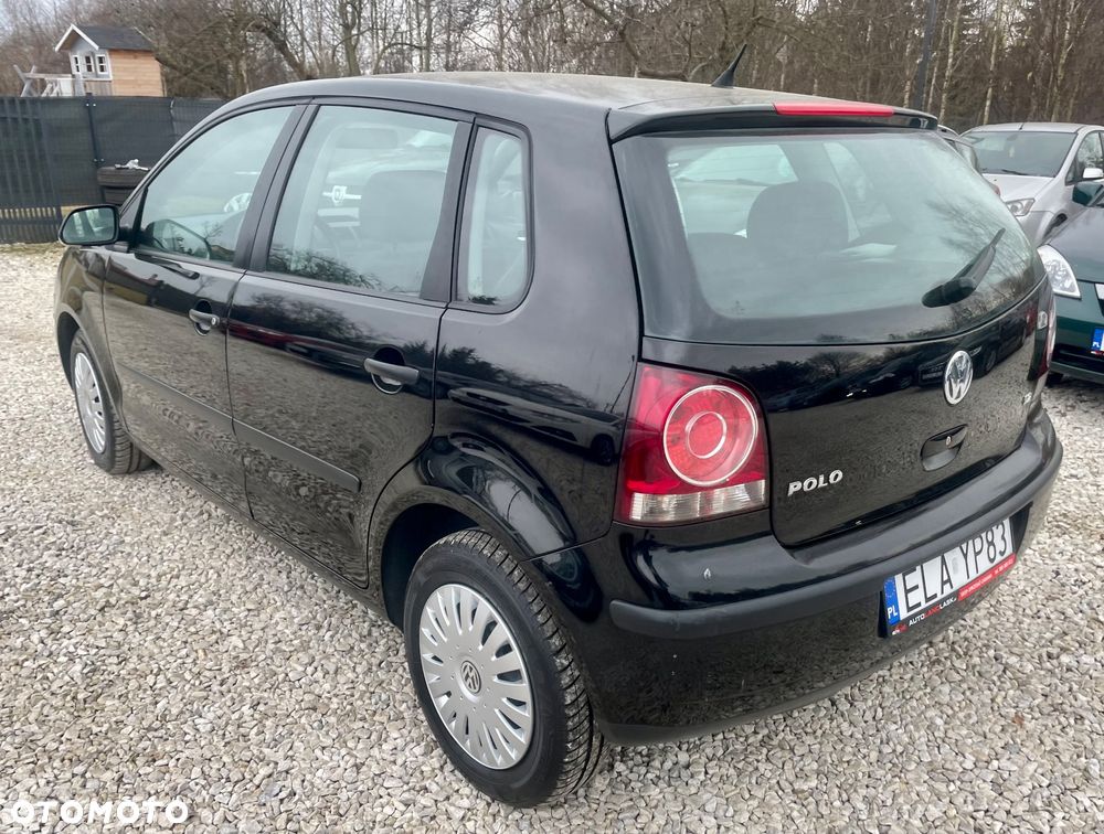 Volkswagen Polo - 7