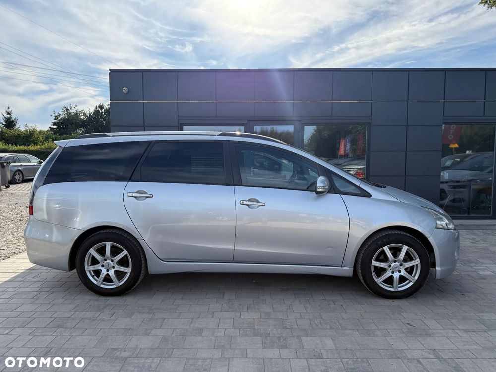 Mitsubishi Grandis 2.4 Inform - 17
