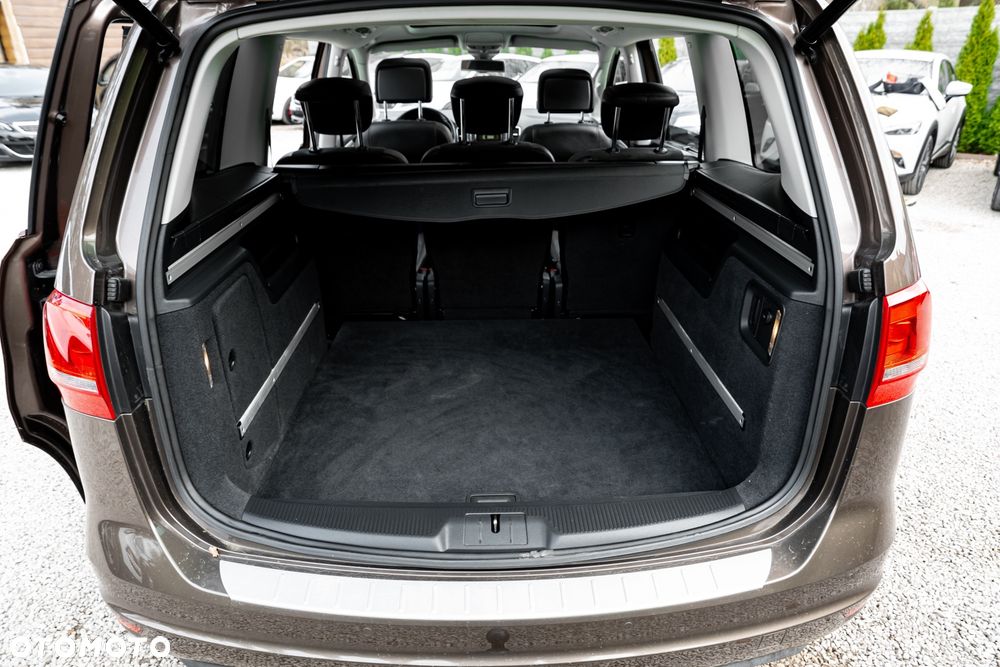 Volkswagen Sharan 2.0 TDI Highline DSG - 19