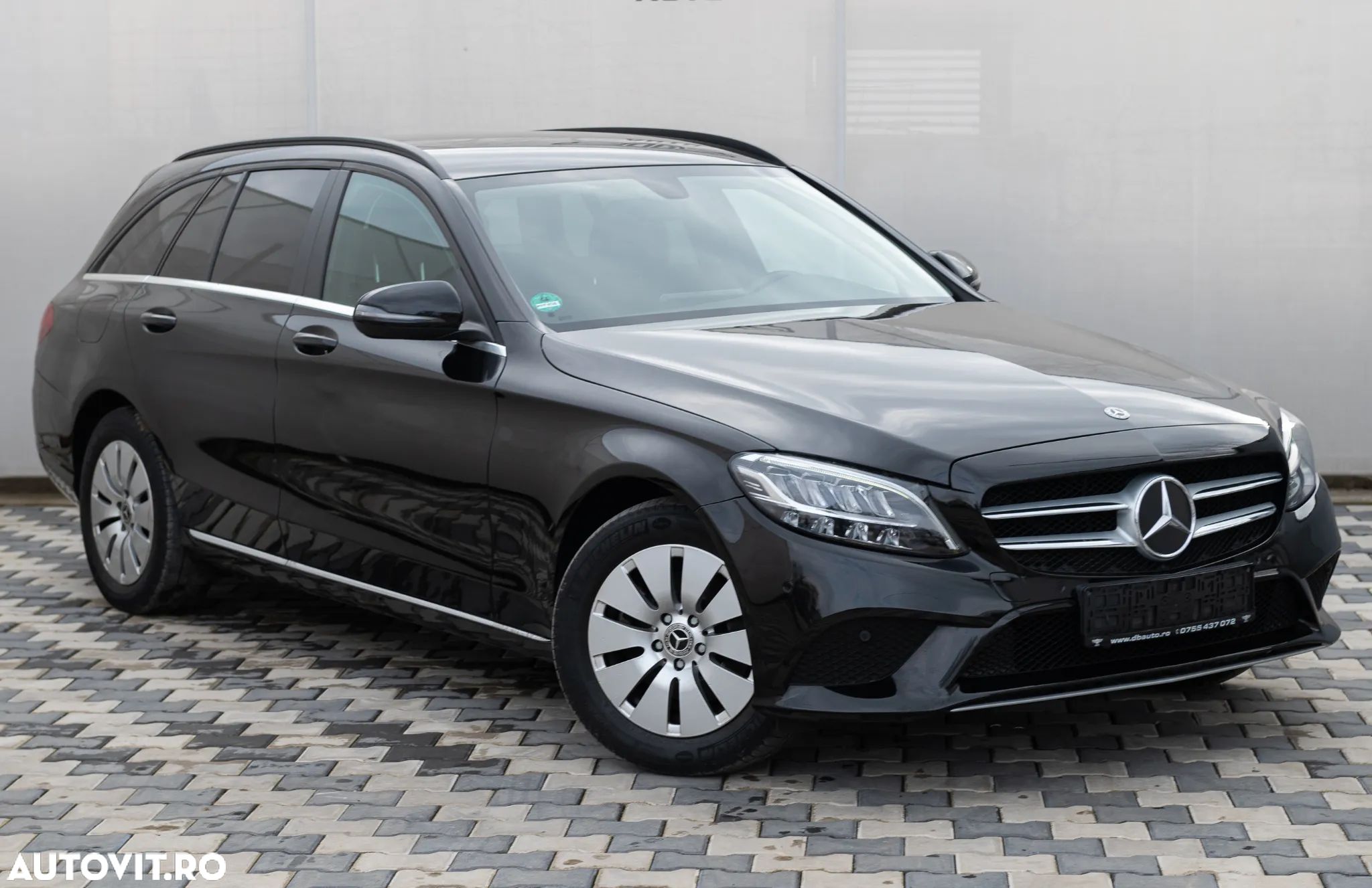 Mercedes-Benz C 220 d 4Matic T 9G-TRONIC Avantgarde - 1
