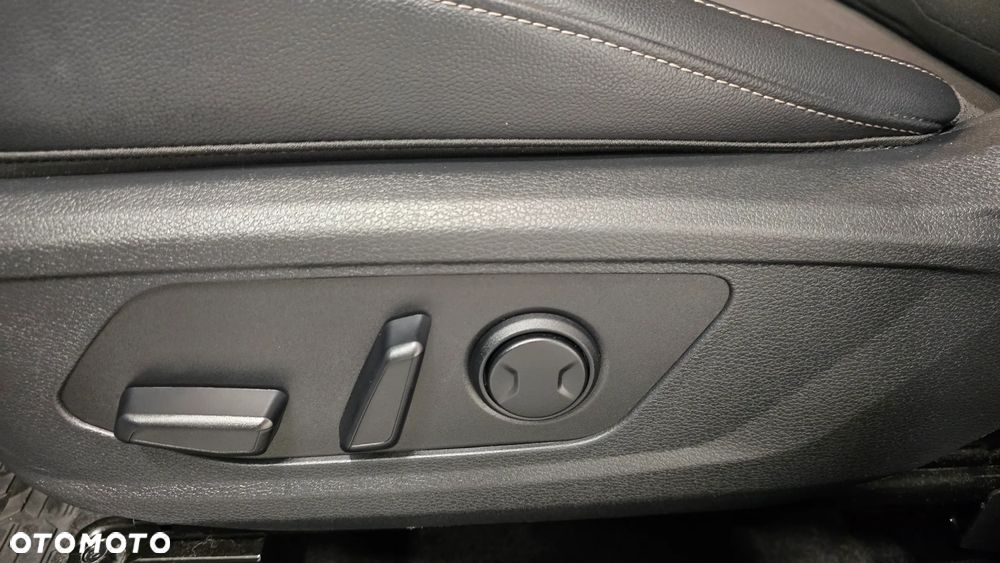 Kia Sportage 1.6 T-GDI MHEV Business Line 2WD DCT - 17