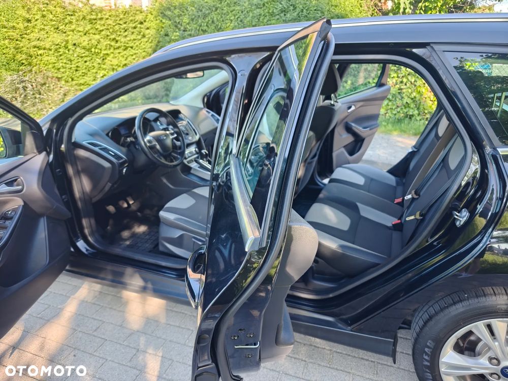 Ford Focus - 11