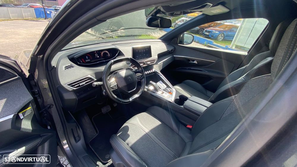 Peugeot 5008 1.5 BlueHDi GT Line EAT8 - 19