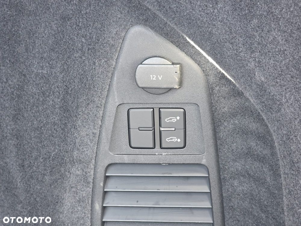 Volkswagen Touareg 3.0 V6 TDI SCR 4Mot R-Line - 22