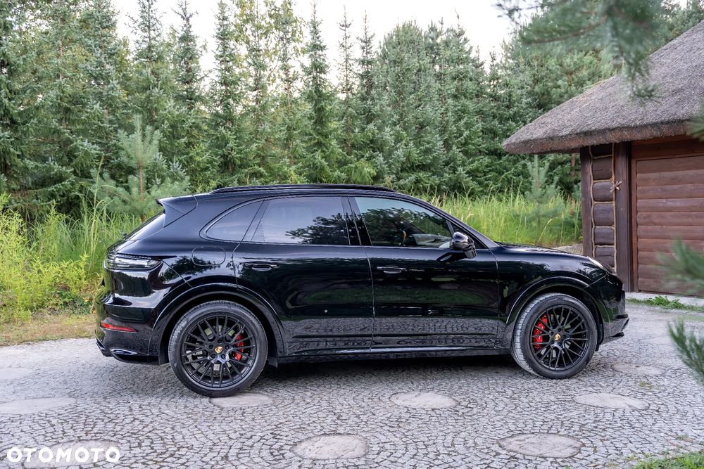 Porsche Cayenne GTS - 17