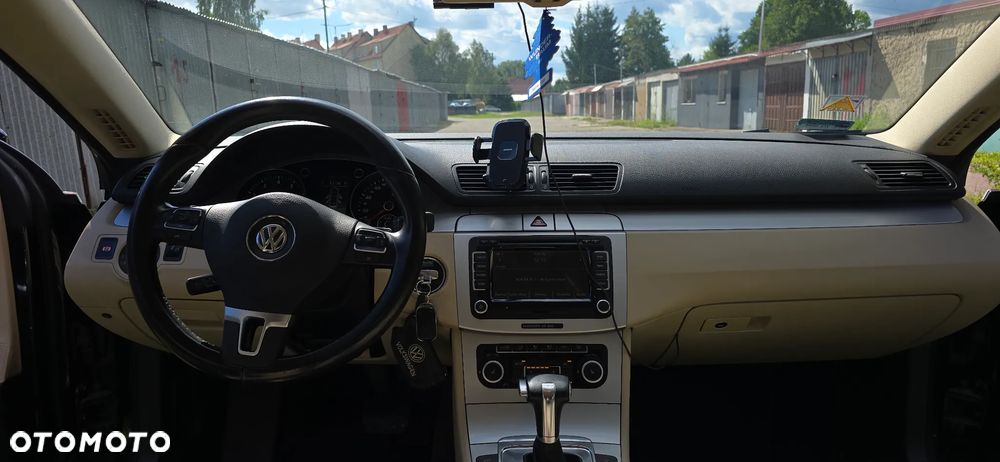 Volkswagen CC - 4