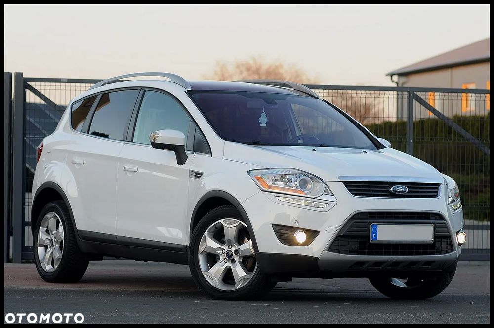 Ford Kuga 2.0 TDCi 4x4 Titanium - 2