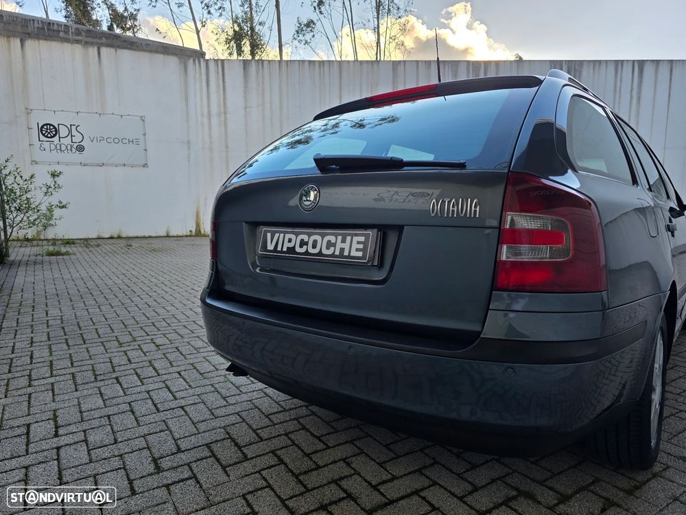 Skoda Octavia Break 1.9 TDi Sportline - 34
