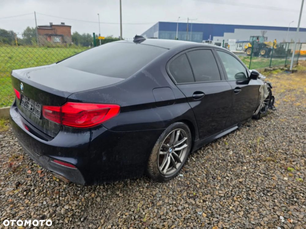 BMW Seria 5 520d xDrive M Sport sport - 3