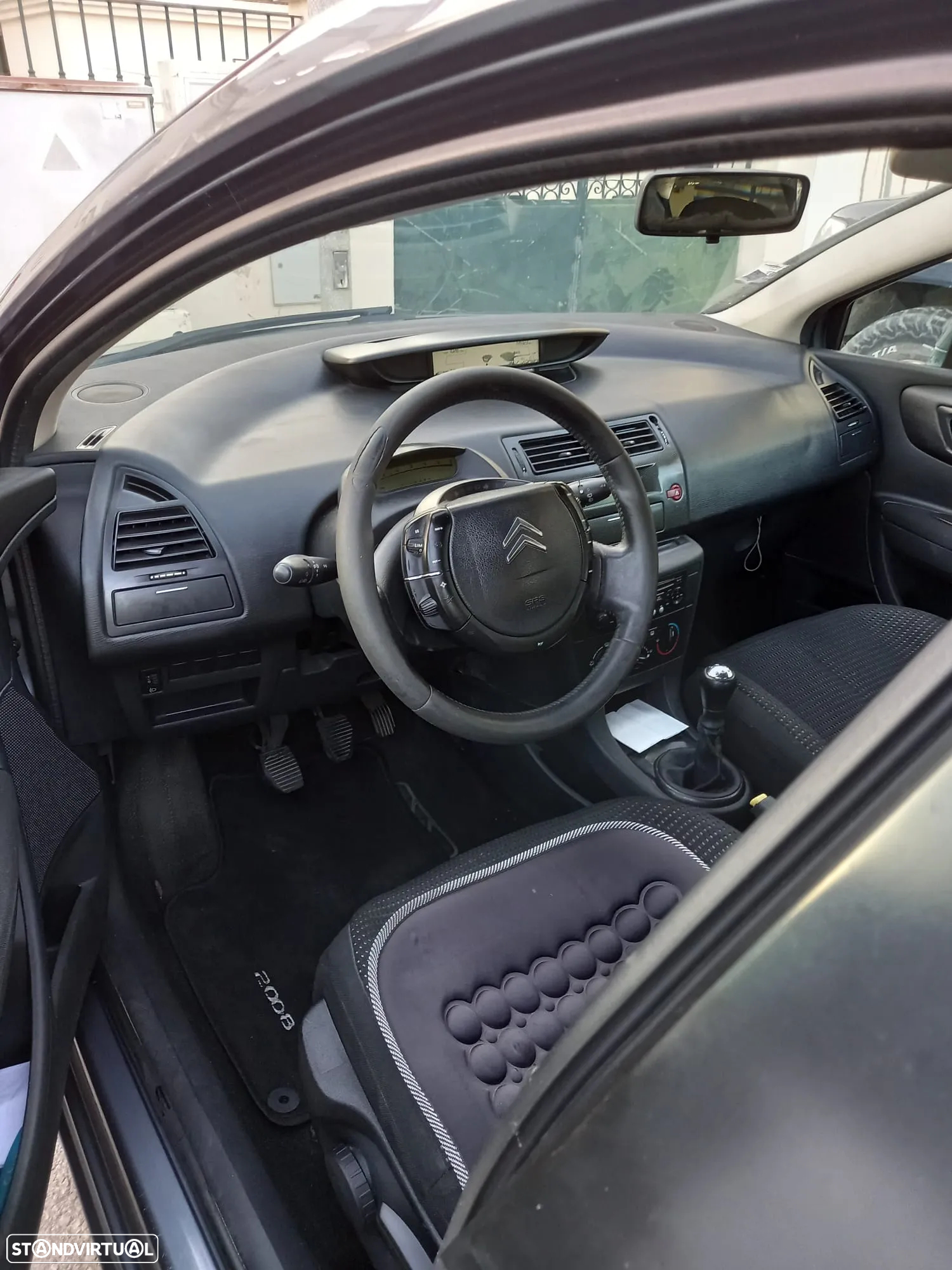 Citroën C4 - 4