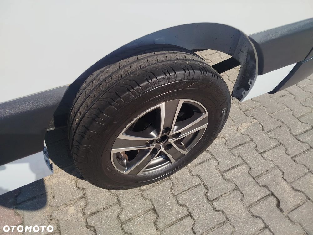 Renault Master L2H2 Klima Średniak 2.3DCI - 32