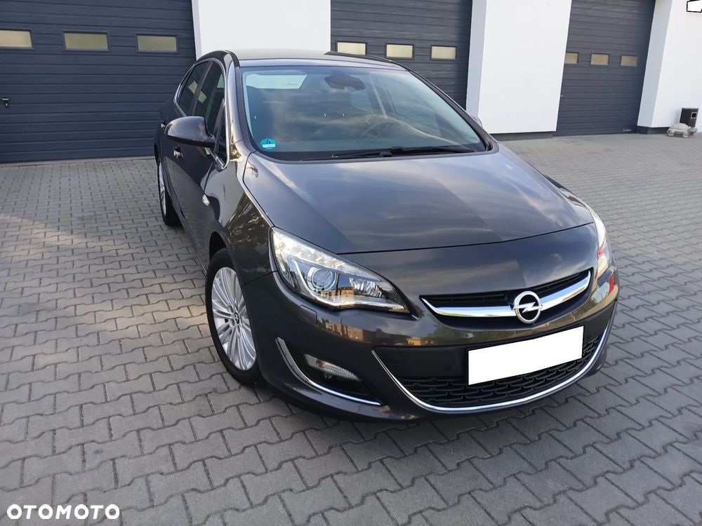 Opel Astra 1.4 T Executive EU6 - 8