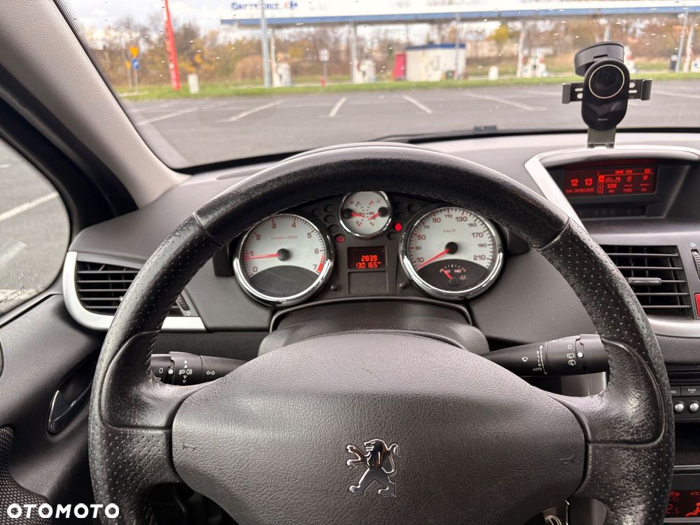 Peugeot 207 1.4 16V Sporty - 8