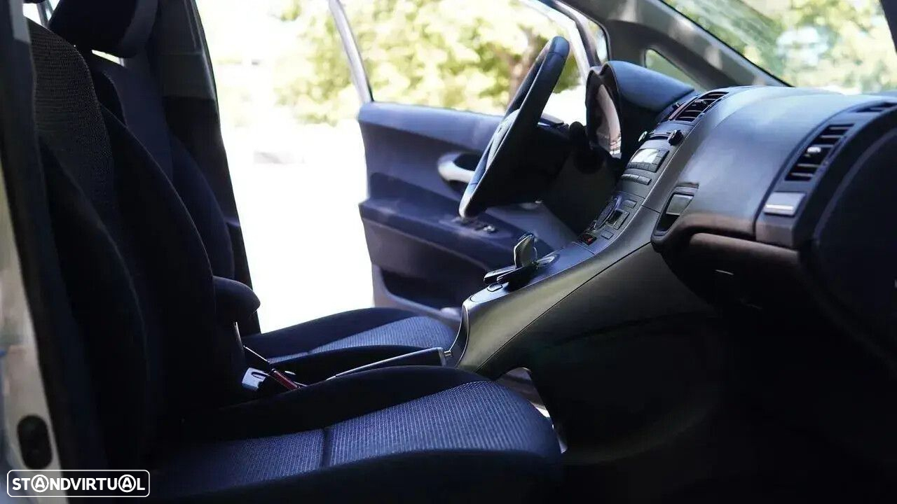 Toyota Auris - 41