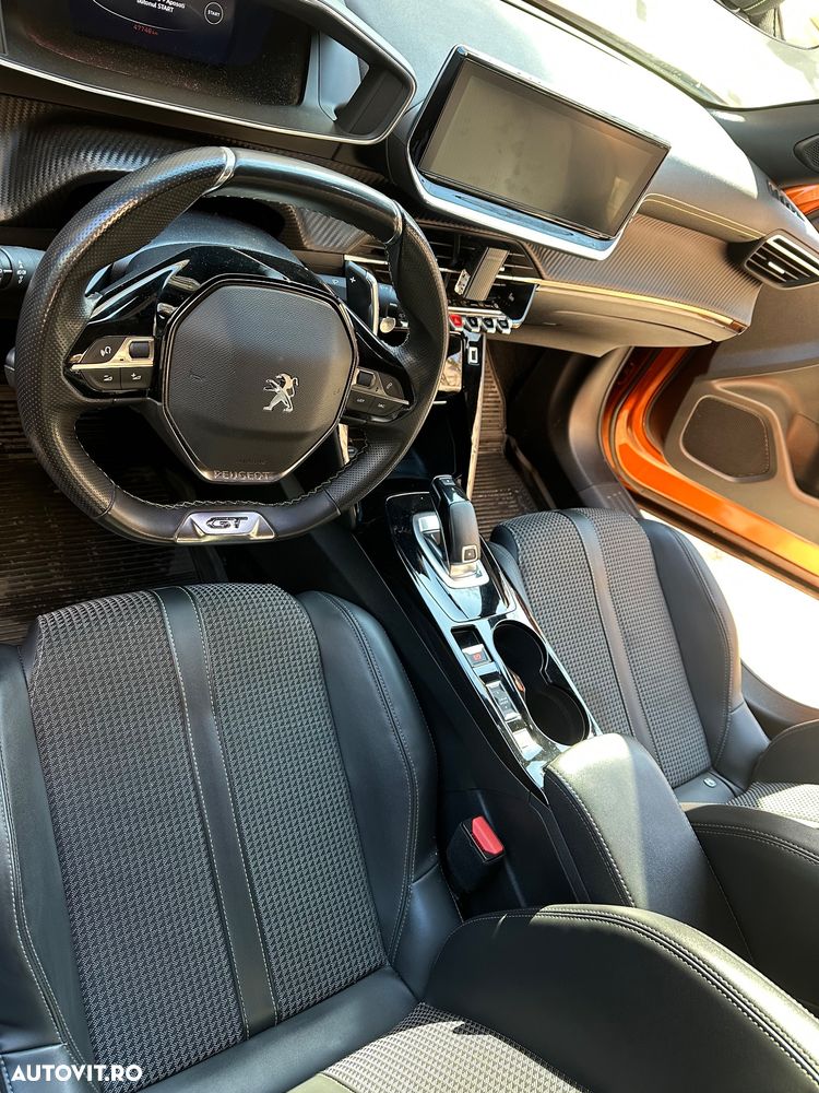 Peugeot 2008 1.5 BlueHDI EAT8 STT GT Pack - 16