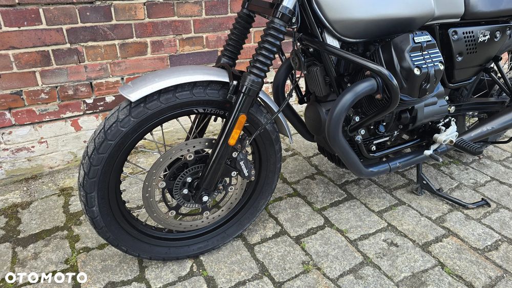 Moto Guzzi V7 - 4