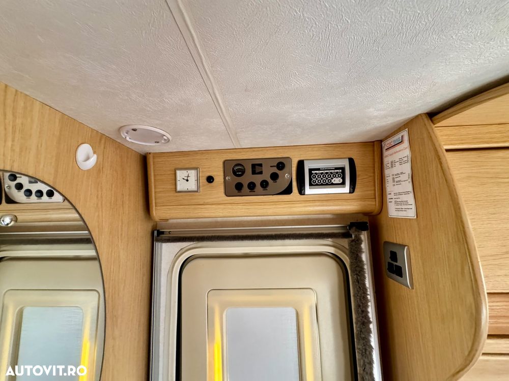 Altul Pastiche coachman - 20