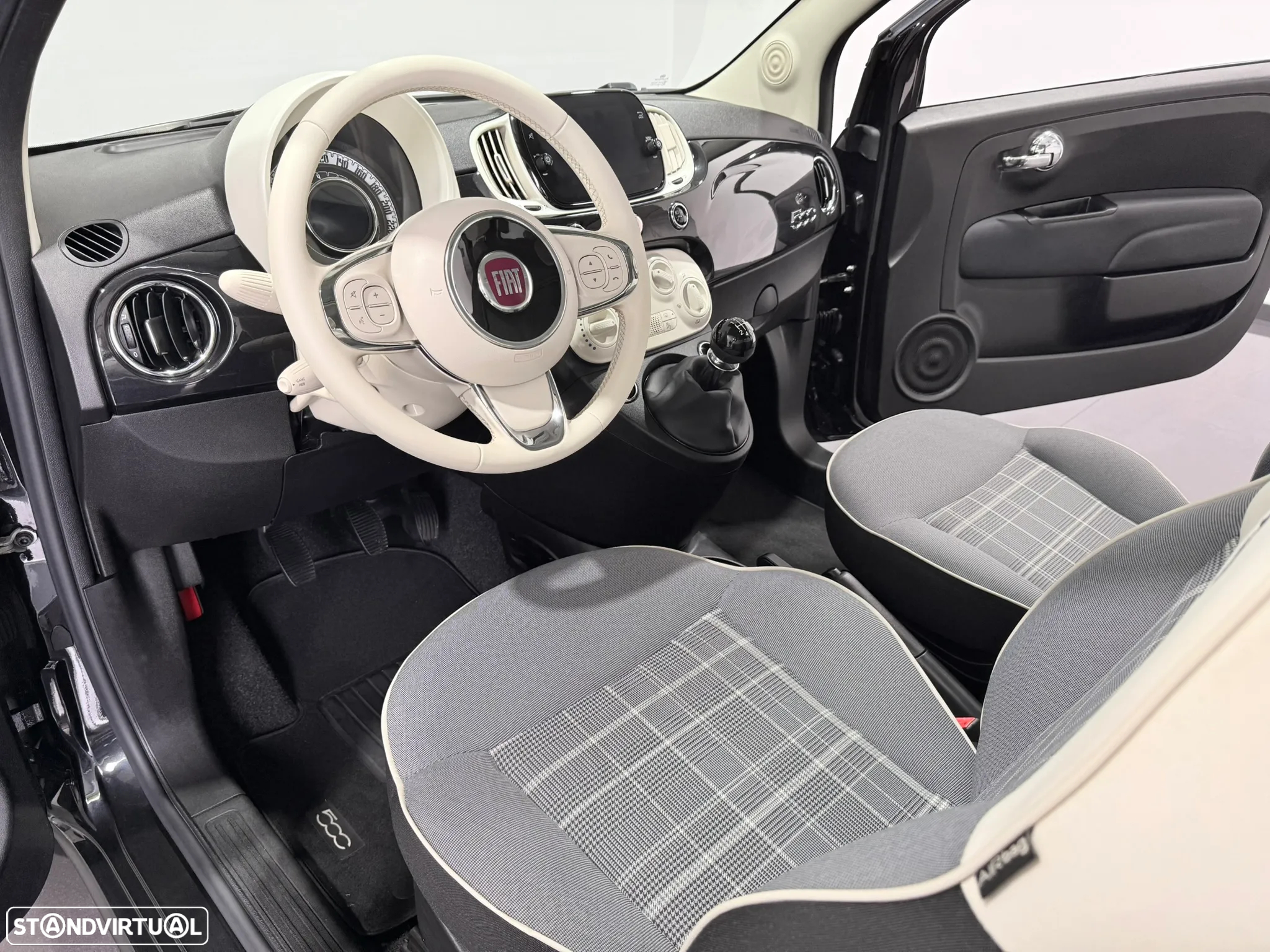 Fiat 500 1.0 Hybrid Lounge - 19