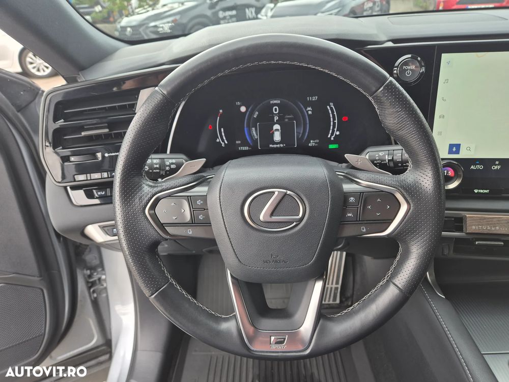 Lexus Seria RX - 24