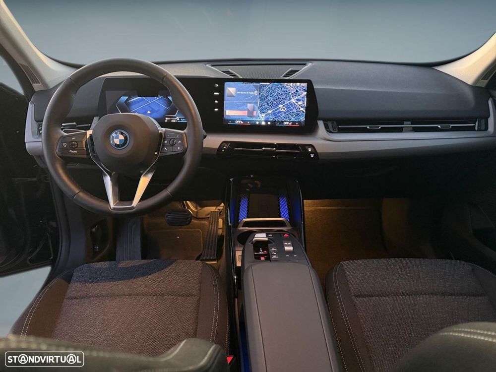 BMW x1 xDrive25e - 13