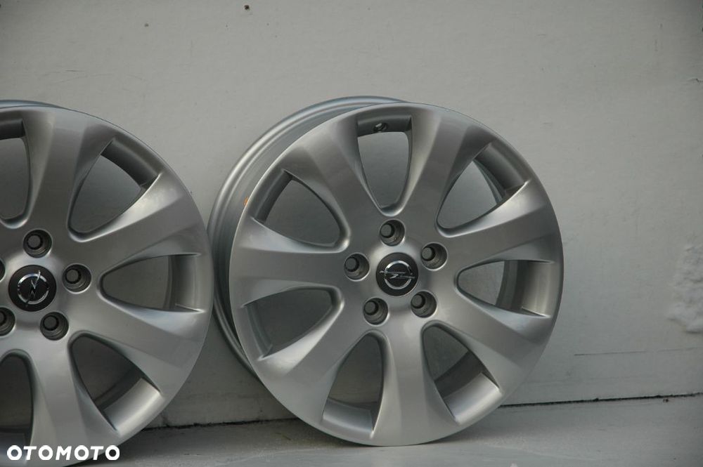 Opel 5x115 17 7J et44 - 8