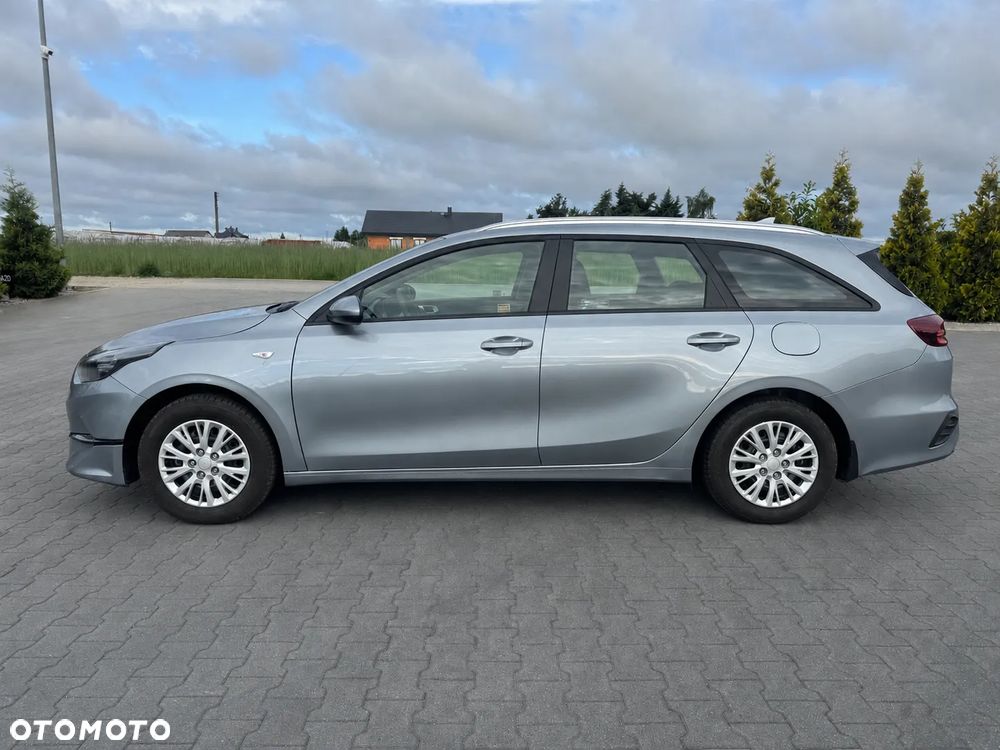 Kia Ceed 1.5 T-GDI M - 3